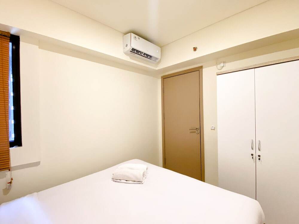 Сибату: Homey And Modern 2Br At 6Th Floor Meikarta Apartment