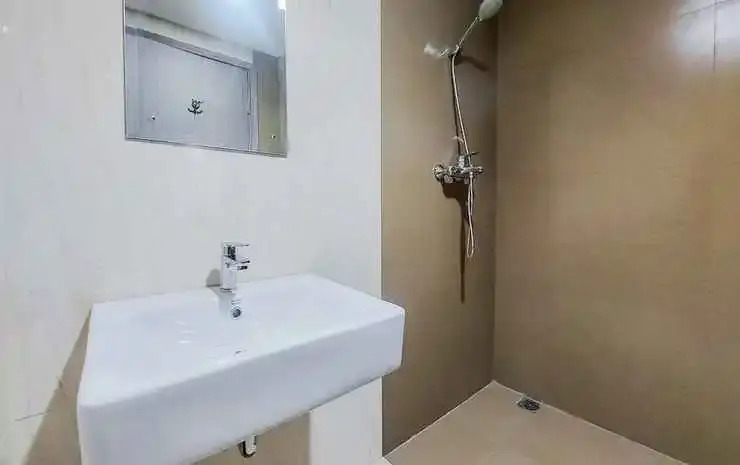 Южный Тангеранг: Compact And Homey Studio Tamansari Bintaro Mansion Apartment
