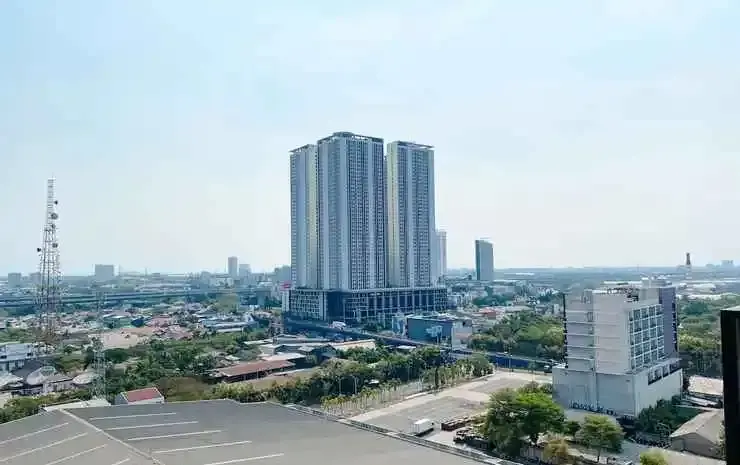 Чикаранг: Modern Look Studio At 17Th Floor Azalea Suites Apartment
