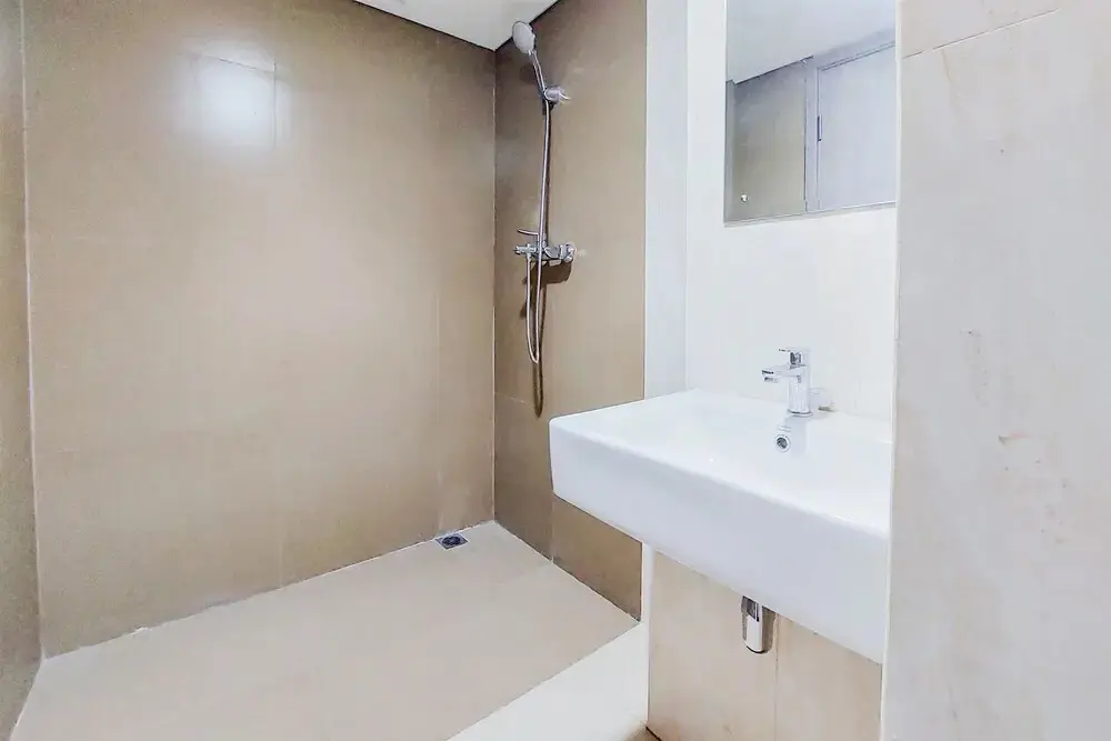 Южный Тангеранг: Comfortable And Tidy Studio Tamansari Bintaro Mansion Apartment
