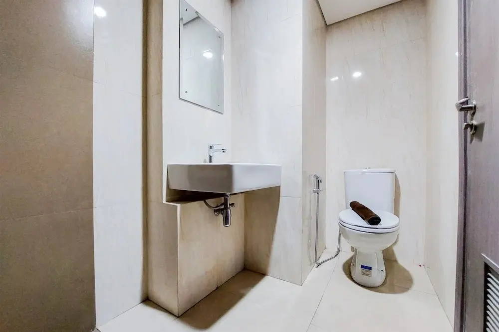 Южный Тангеранг: Comfortable And Tidy Studio Tamansari Bintaro Mansion Apartment