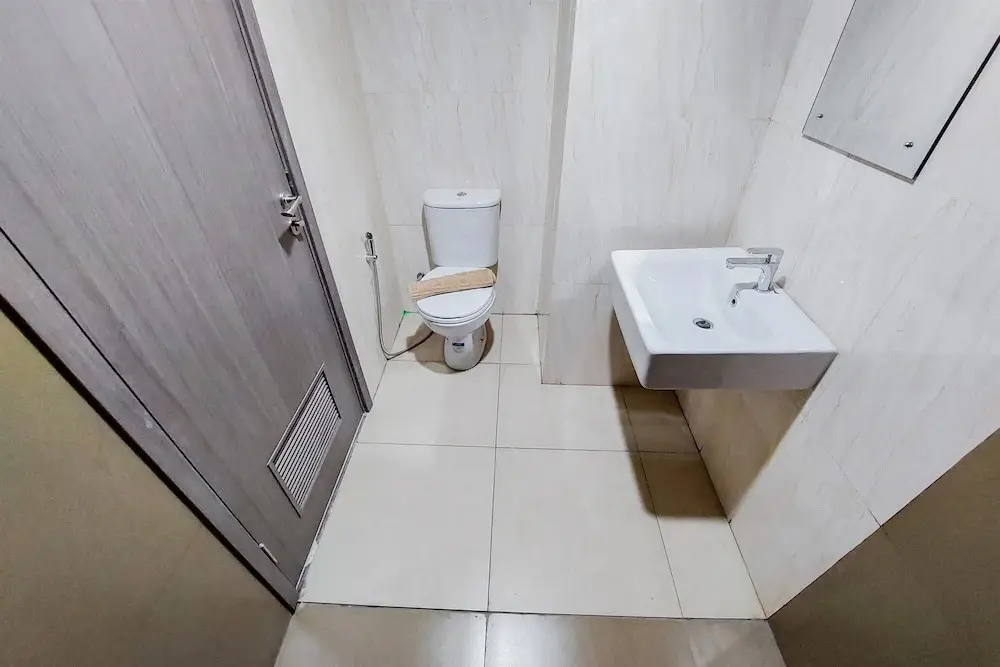 Южный Тангеранг: Simply Look And Comfort 1Br Tamansari Bintaro Mansion Apartment