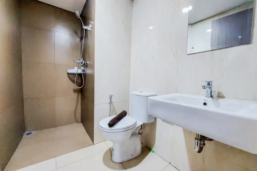 Южный Тангеранг: Comfortable And Cozy 2Br Tamansari Bintaro Mansion Apartment