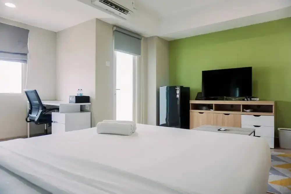 Южный Тангеранг: Well Furnished And Cozy Studio Baileys Apartment