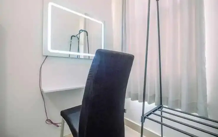 Депок: Comfy And Modern Studio Transpark Cibubur Apartment