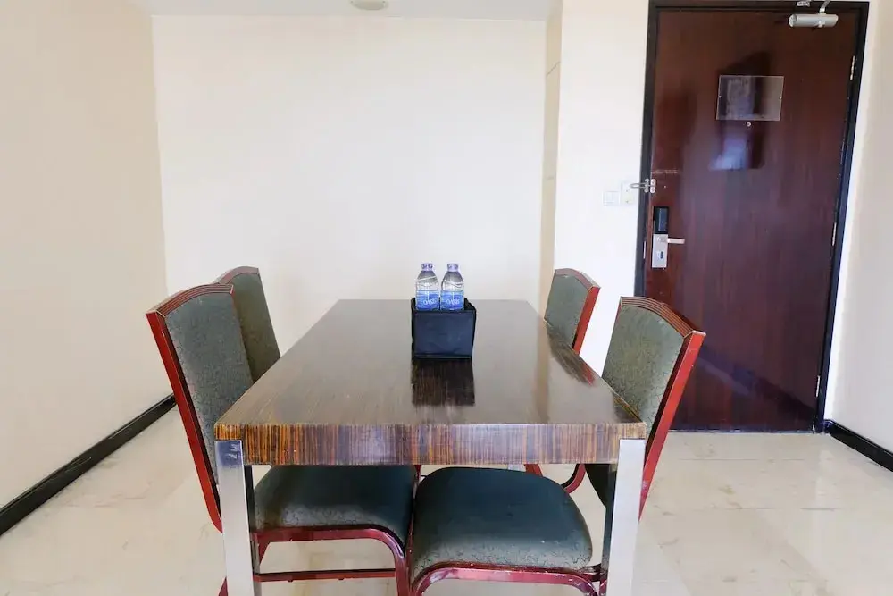 Бандунг: Cozy 3Br Apartment Braga City Walk