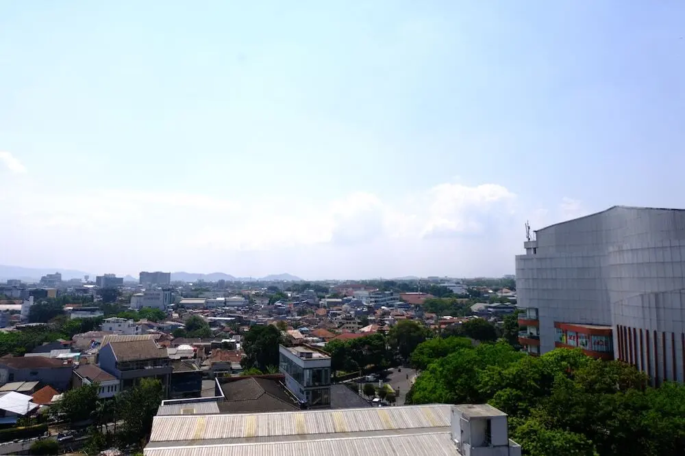 Бандунг: Homey 2Br At Apartment Tamansari La Grande