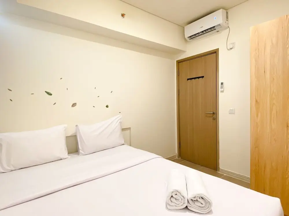 Сибату: Spacious And Homey 2Br At Meikarta Apartment