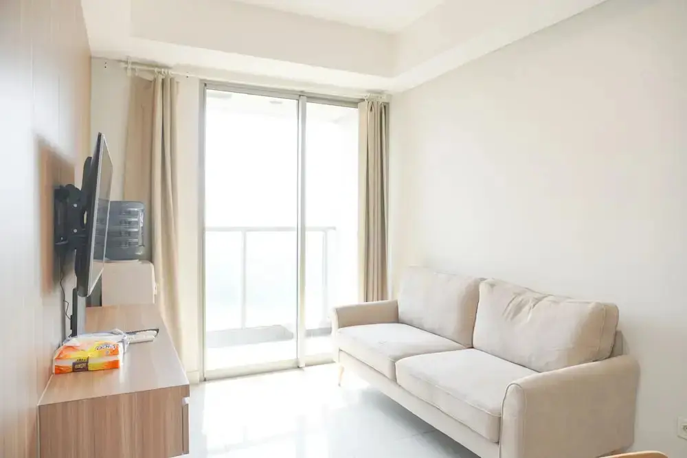 Джакарта: Wonderful And Homey 2Br At Gold Coast Apartment