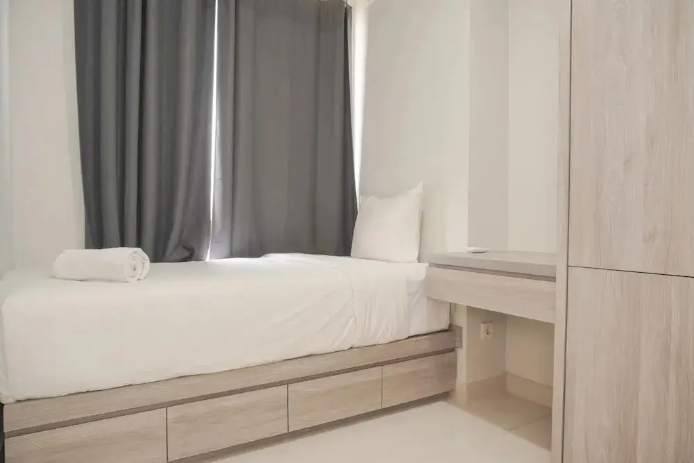 Джакарта: Wonderful And Homey 2Br At Gold Coast Apartment
