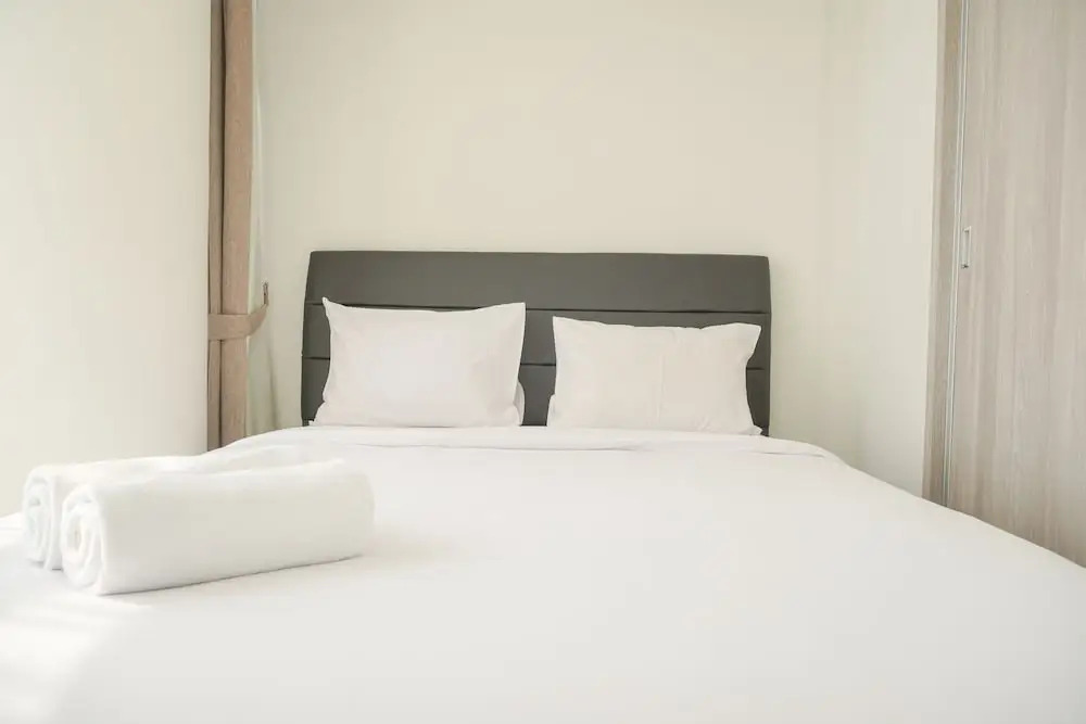Джакарта: Wonderful And Homey 2Br At Gold Coast Apartment