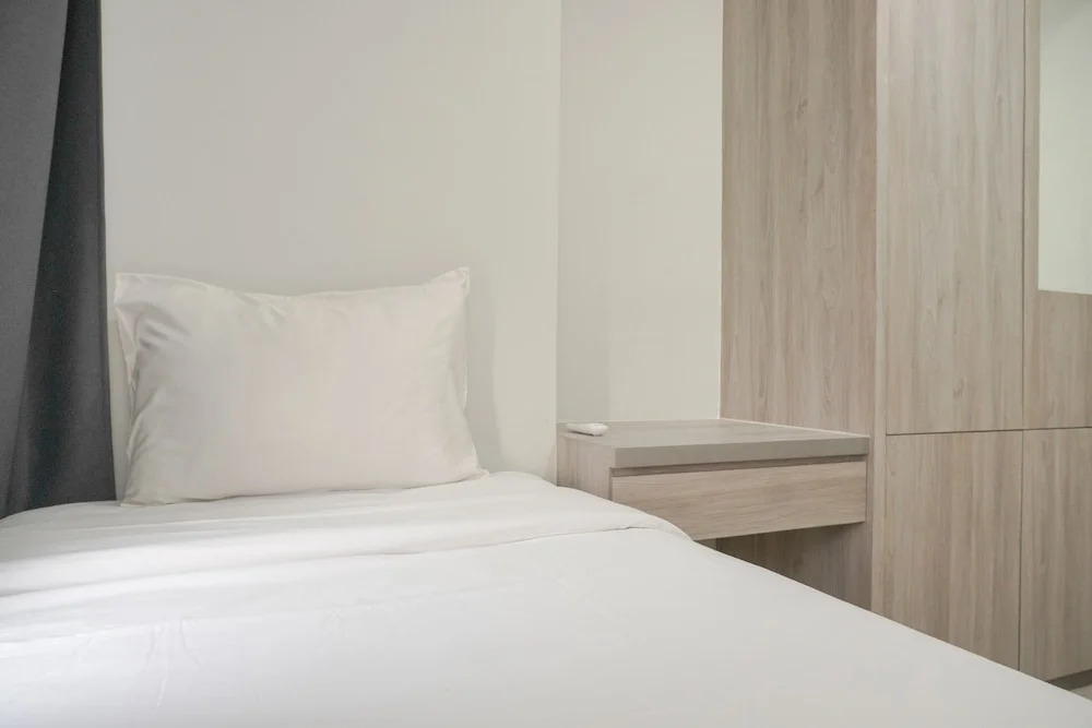 Джакарта: Wonderful And Homey 2Br At Gold Coast Apartment