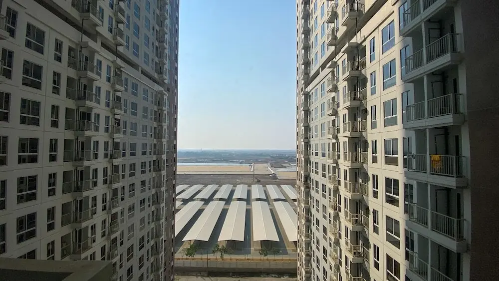 Южный Тангеранг: Modern Look Studio Tokyo Riverside Pik 2 Apartment