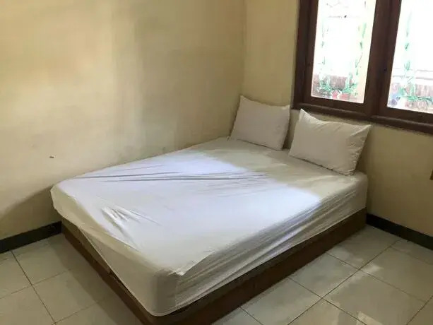 Сурабая: Spot On 93290 Homestay Betro Syariah