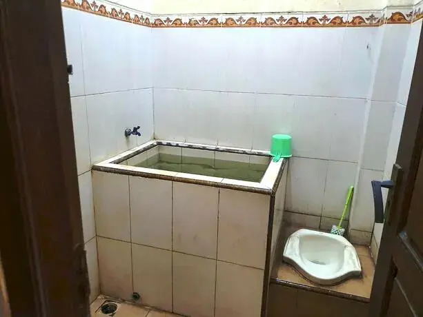 Сурабая: Spot On 93290 Homestay Betro Syariah