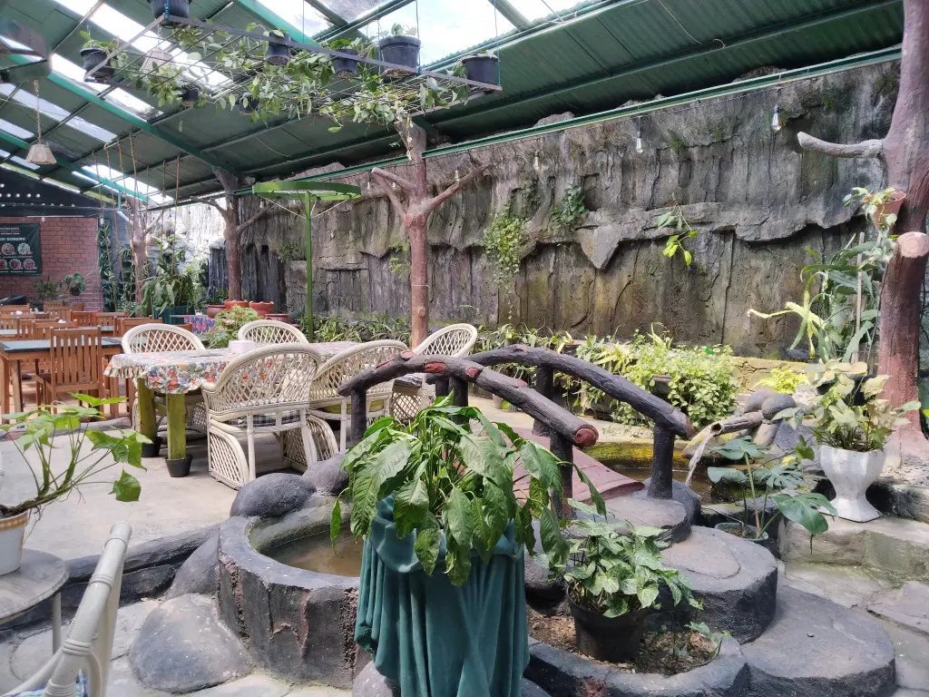 Читарингул: The Garden Family Guest House powered by Cocotel.