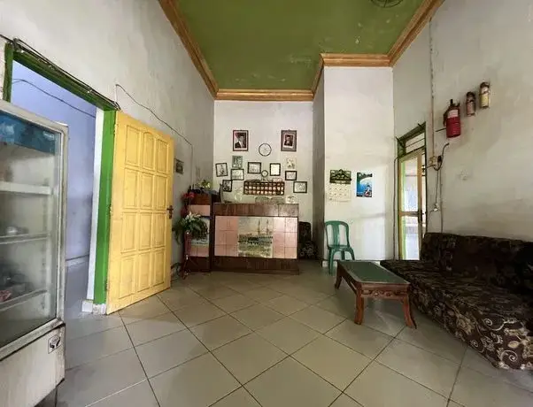 Макассар: Oyo 93304 Wisma La Oda Syariah