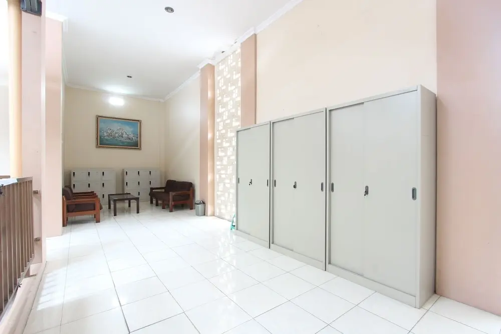 Клатен: Spot On 93245 Guet House Mulia Dua Syariah