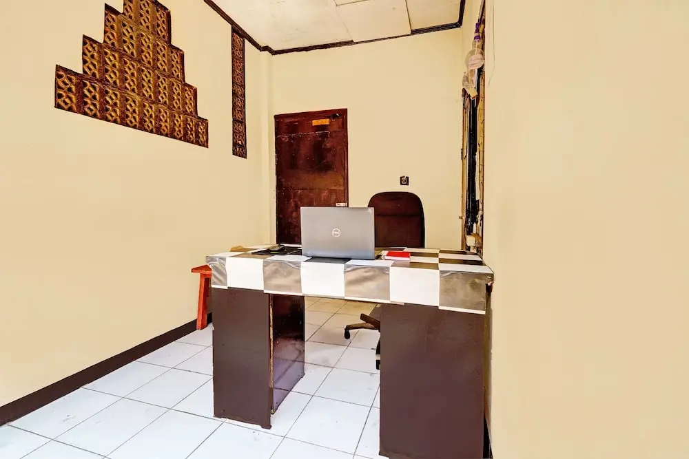 Сореанг: OYO 93224 Fj Guest House