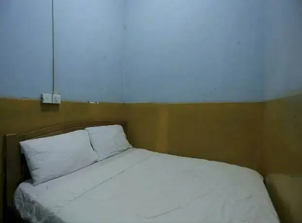 Батам: SPOT ON 93276 Fendi 2 Homestay SyariahNearPelabuhan Feri Batam Centre
