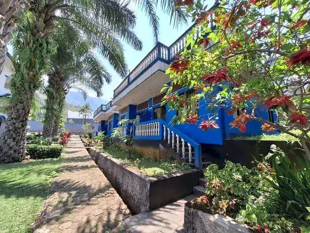 Сизаруа: OYO 93280 Villa Efita