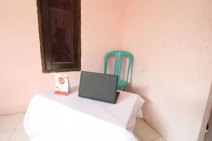 Матарам: Oyo 93246 Kanditha Homestay