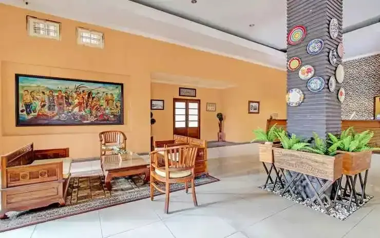 Джокьякарта: Capital O 93240 Candra Dewi Hotel