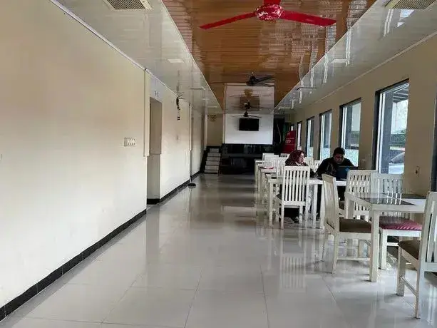 Медан: Capital O 93285 Residence Hotel Syariah