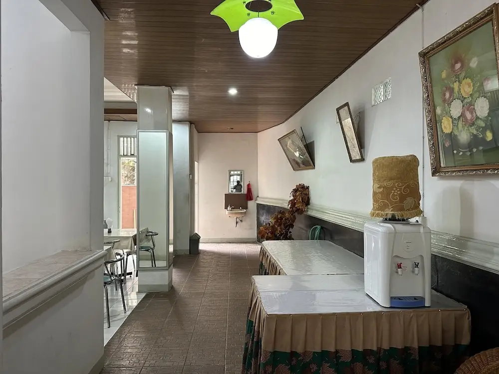 Паданг: Capital O 93291 Bintang Hotel