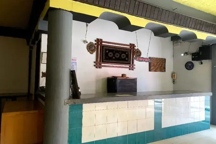 Такенгон: Oyo 93237 Hotel Triarga