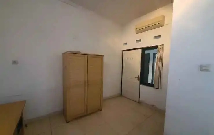 Сурабая: Oyo 93319 Mumu Homestay