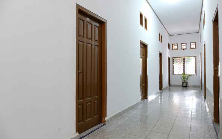 Белитунг: OYO 2766 Kezia Kost