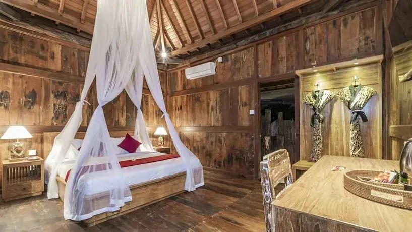 Убуд: Picturesque Private Joglo Villa Near Monkey Forest