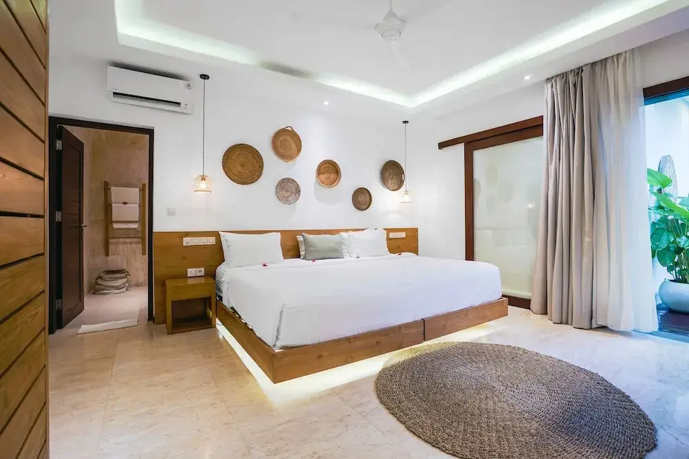 Чангу: Frangipani Villa Merah at Berawa