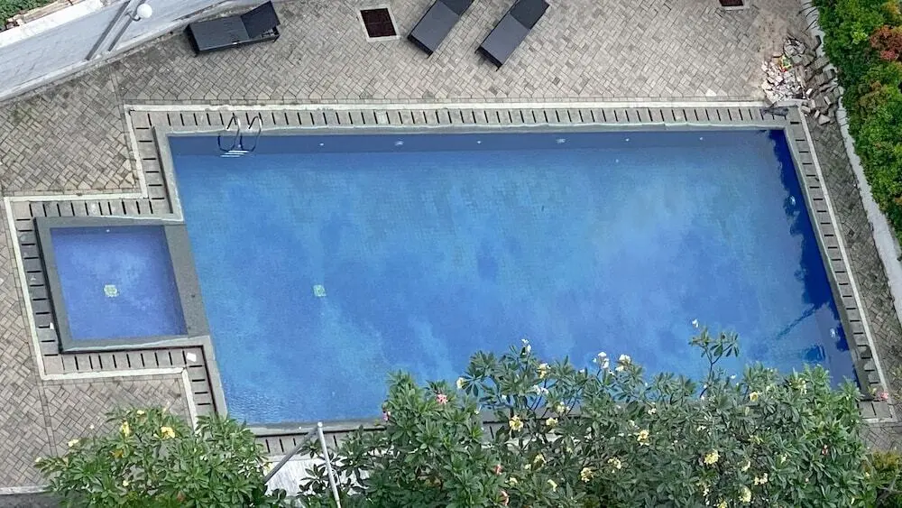 Джакарта: Good Deal And Cozy Stay Studio Room Tifolia Apartment