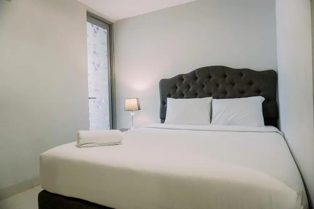Джакарта: Nice And Comfy 1Br At The Mansion Kemayoran Apartment