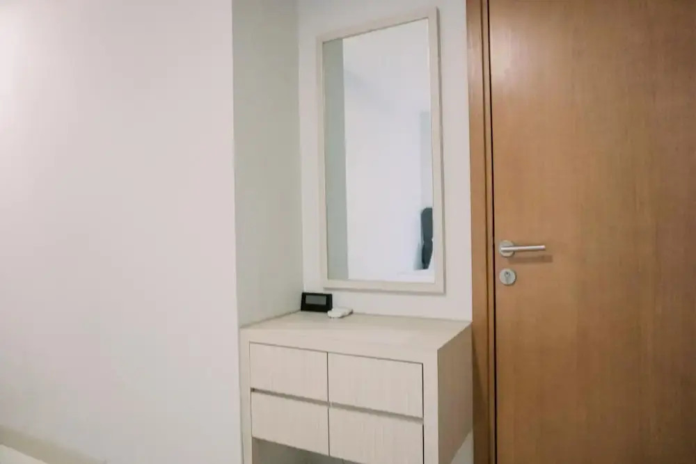 Джакарта: Nice And Comfy 1Br At The Mansion Kemayoran Apartment
