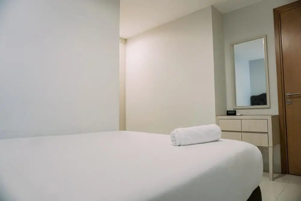 Джакарта: Nice And Comfy 1Br At The Mansion Kemayoran Apartment