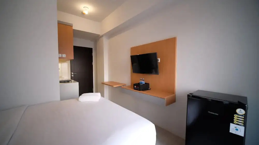 Сидоарджо: Tidy And Cozy Stay Studio Apartment At Suncity Residence