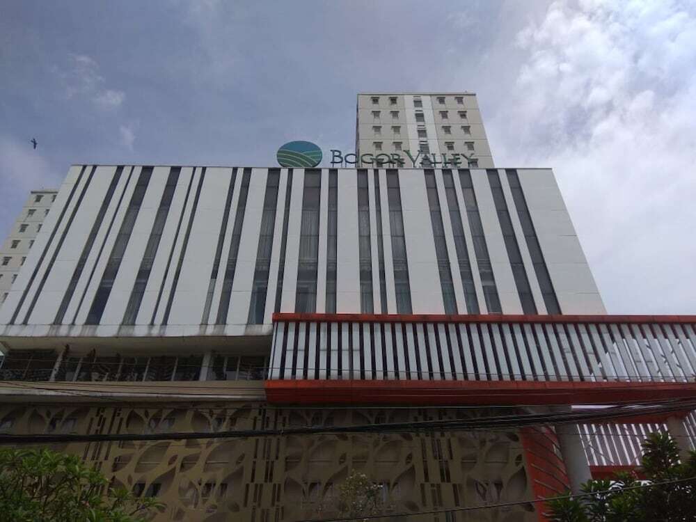 Богор: Simply Look 2Br At Bogor Valley Apartment
