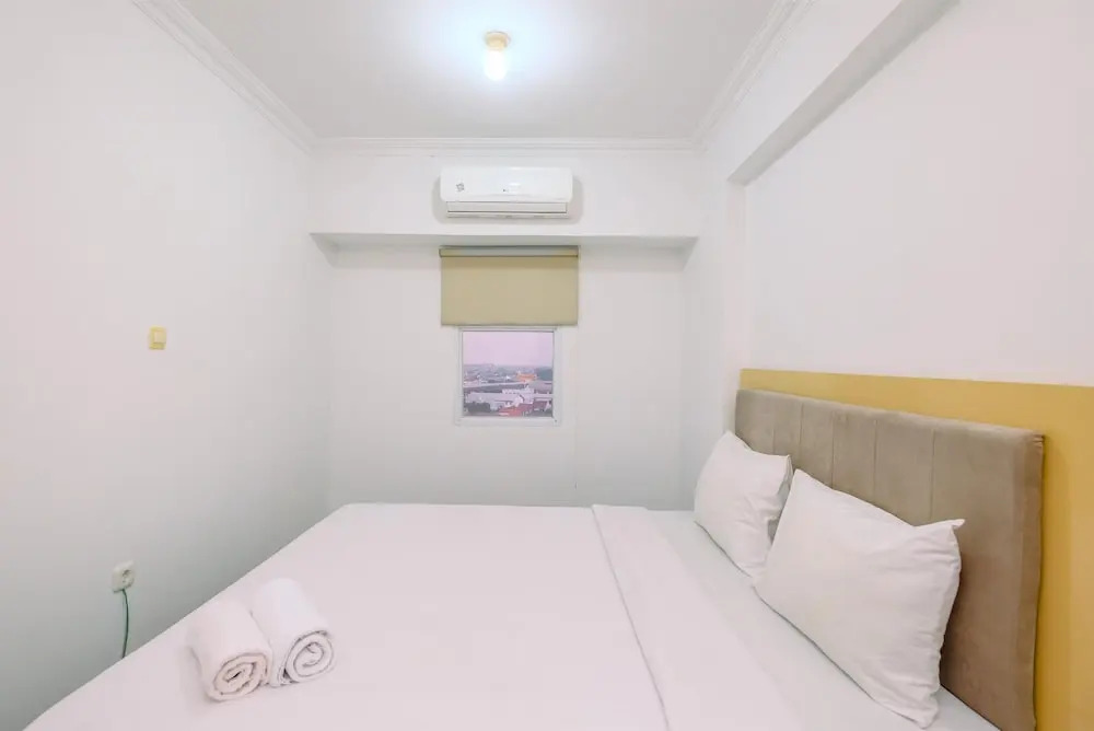 Богор: Good And Nice 1Br At Bogor Valley Apartment