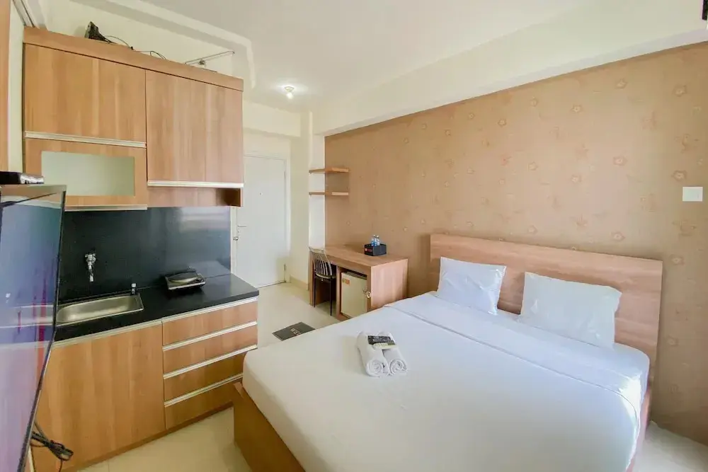 Джакарта: Comfort Living Studio At 20Th Floor Green Pramuka City Apartment