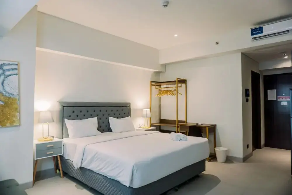 Legok: Good Choice And Nice Studio Apartment At Carstensz Residence