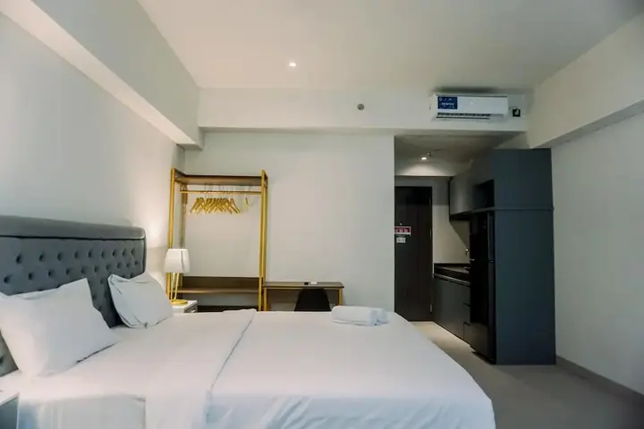 Legok: Good Choice And Nice Studio Apartment At Carstensz Residence