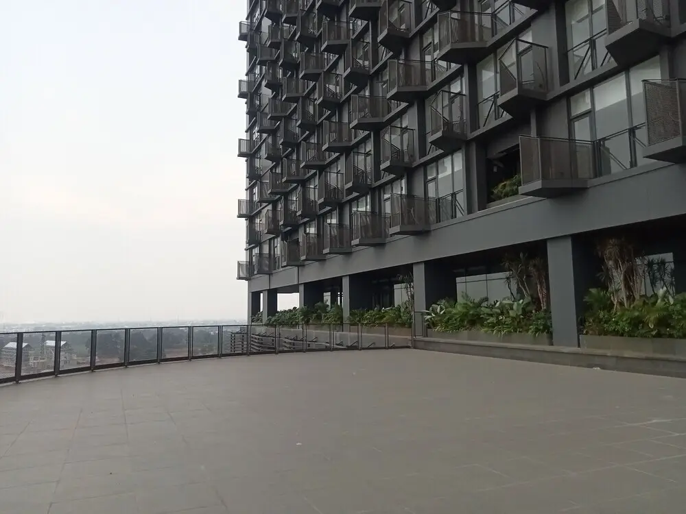 Legok: Good Choice And Nice Studio Apartment At Carstensz Residence
