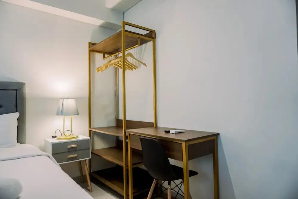 Legok: Good Choice And Nice Studio Apartment At Carstensz Residence