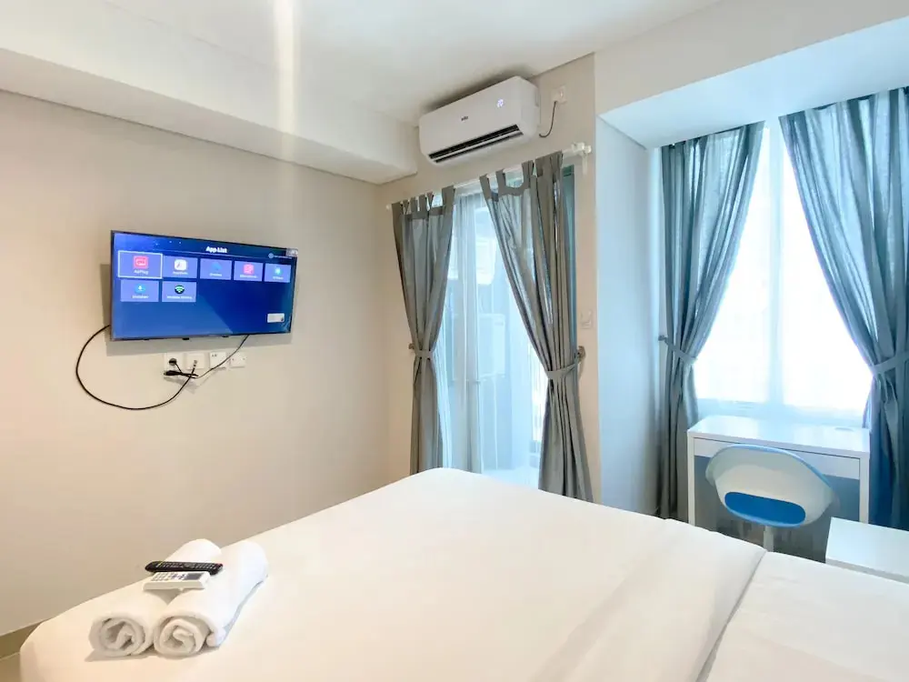 Бекаси: Good Deal And Elegant Studio Tamansari Iswara Apartment
