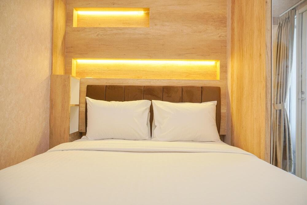 Homey And Well Furnished Studio Tokyo Riverside Pik 2 Apartment — фото 1