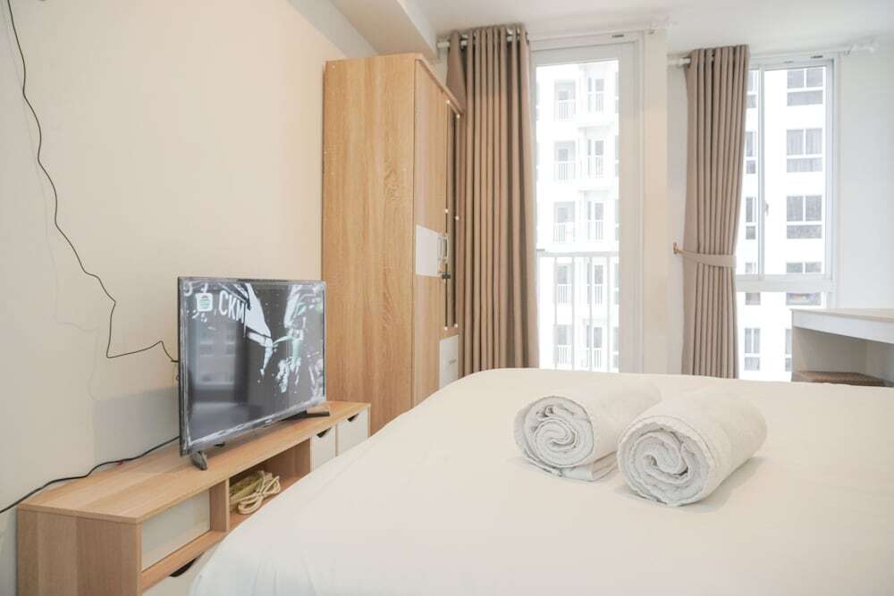Южный Тангеранг: Fully Furnished Studio At 11Th Floor Tokyo Riverside Pik 2 Apartment