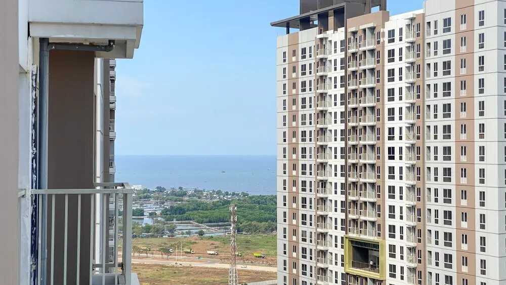 Южный Тангеранг: Modern And Homey Studio Tokyo Riverside Pik 2 Apartment